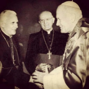Pope John Paul II with Cardinals Ratzinger and Bergoglio